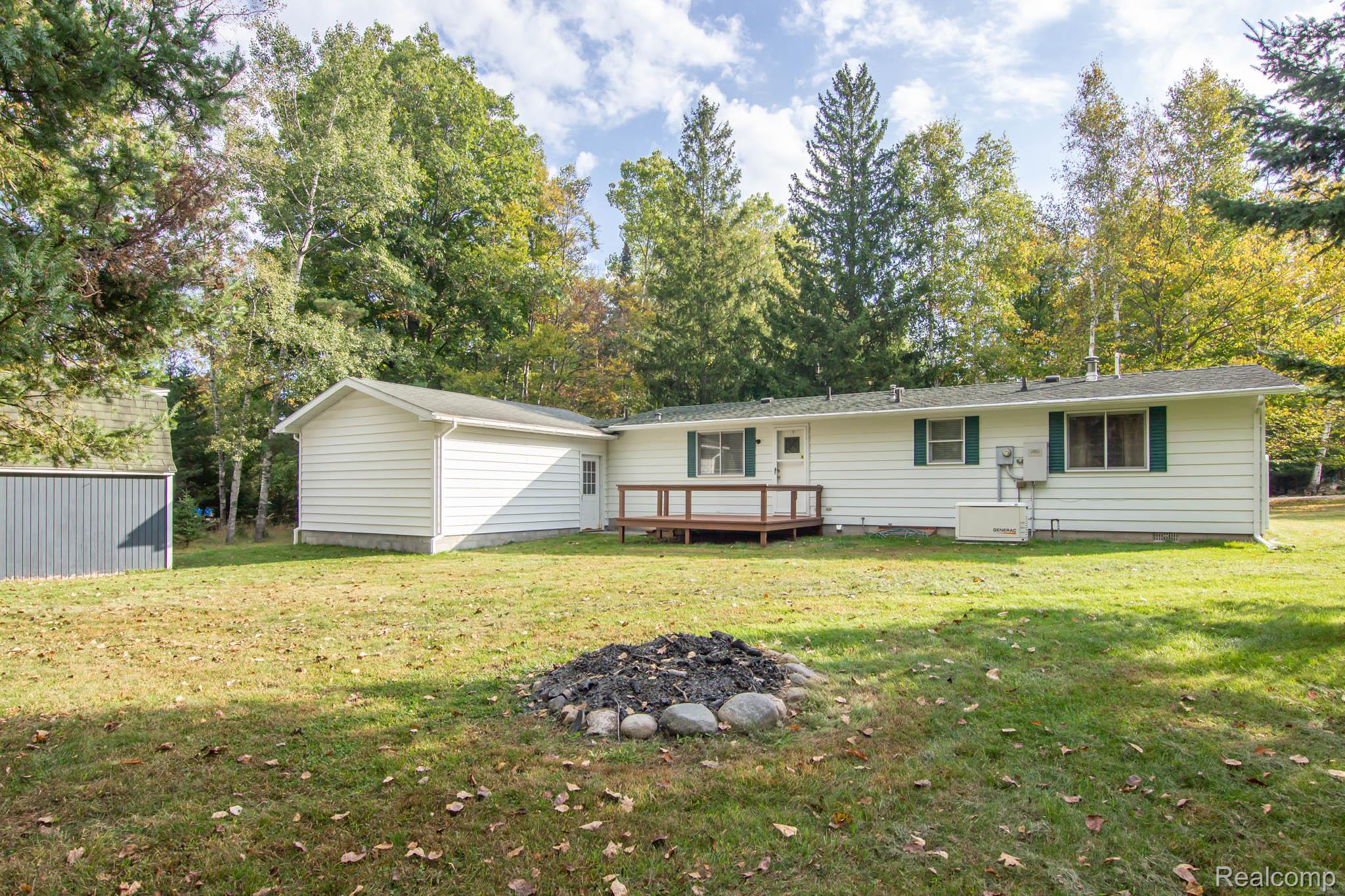 Lincoln Village, Michigan 48742, United States, 3 Bedrooms Bedrooms, ,1 BathroomBathrooms,Residential,Active,223552