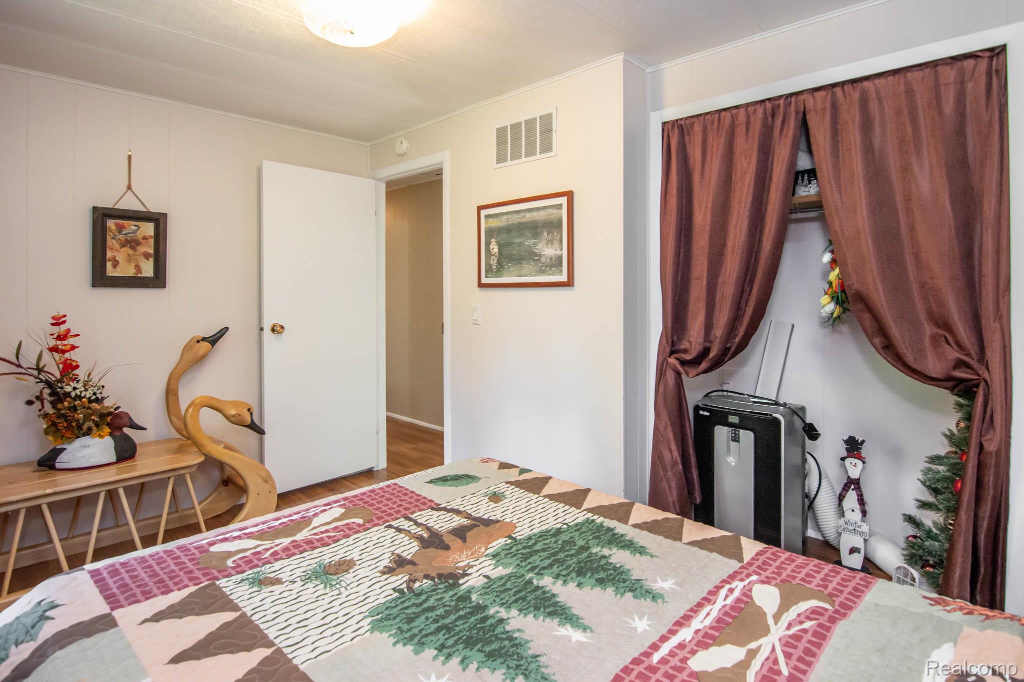 Lincoln Village, Michigan 48742, United States, 3 Bedrooms Bedrooms, ,1 BathroomBathrooms,Residential,Active,223552