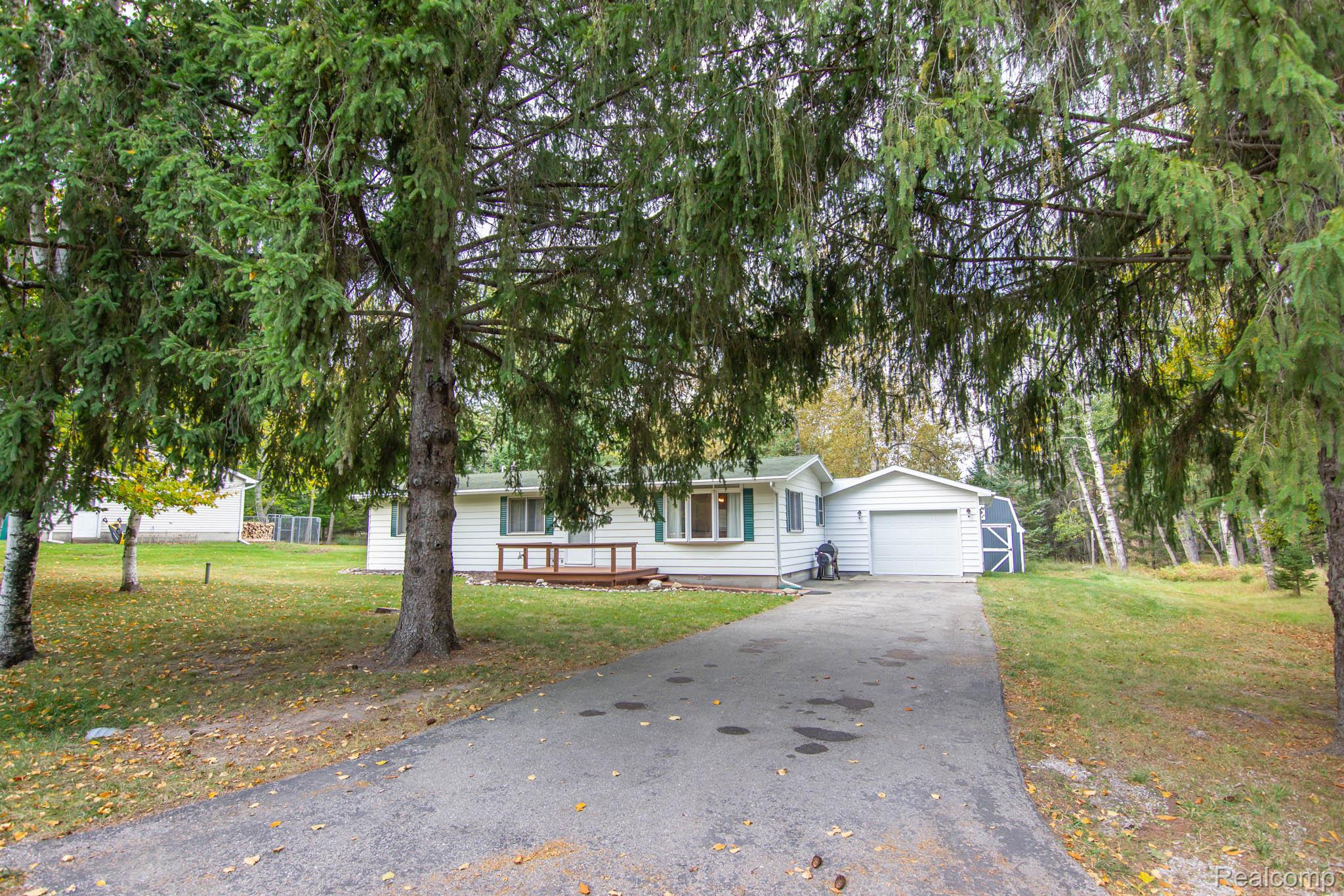 Lincoln Village, Michigan 48742, United States, 3 Bedrooms Bedrooms, ,1 BathroomBathrooms,Residential,Active,223552