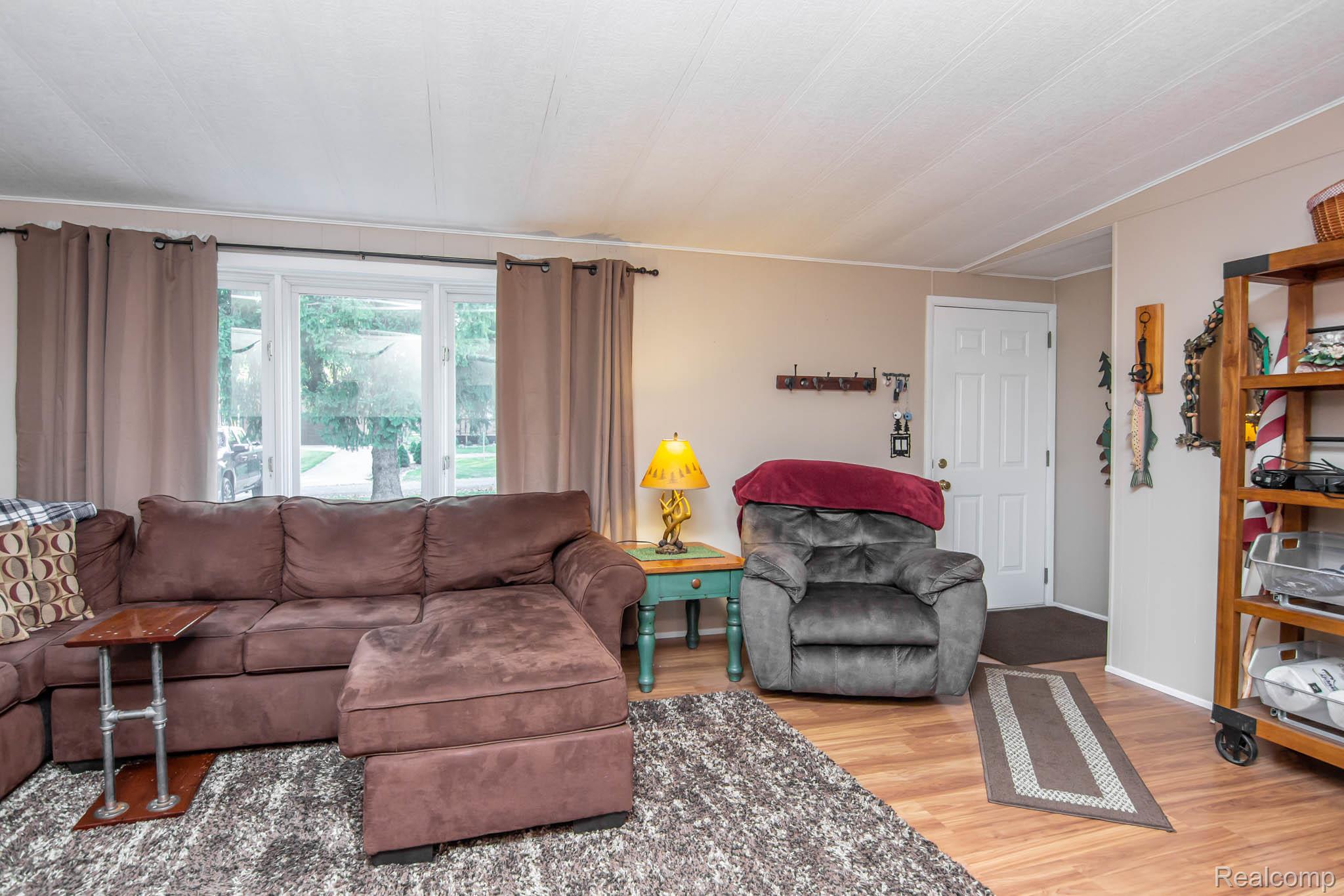 Lincoln Village, Michigan 48742, United States, 3 Bedrooms Bedrooms, ,1 BathroomBathrooms,Residential,Active,223552