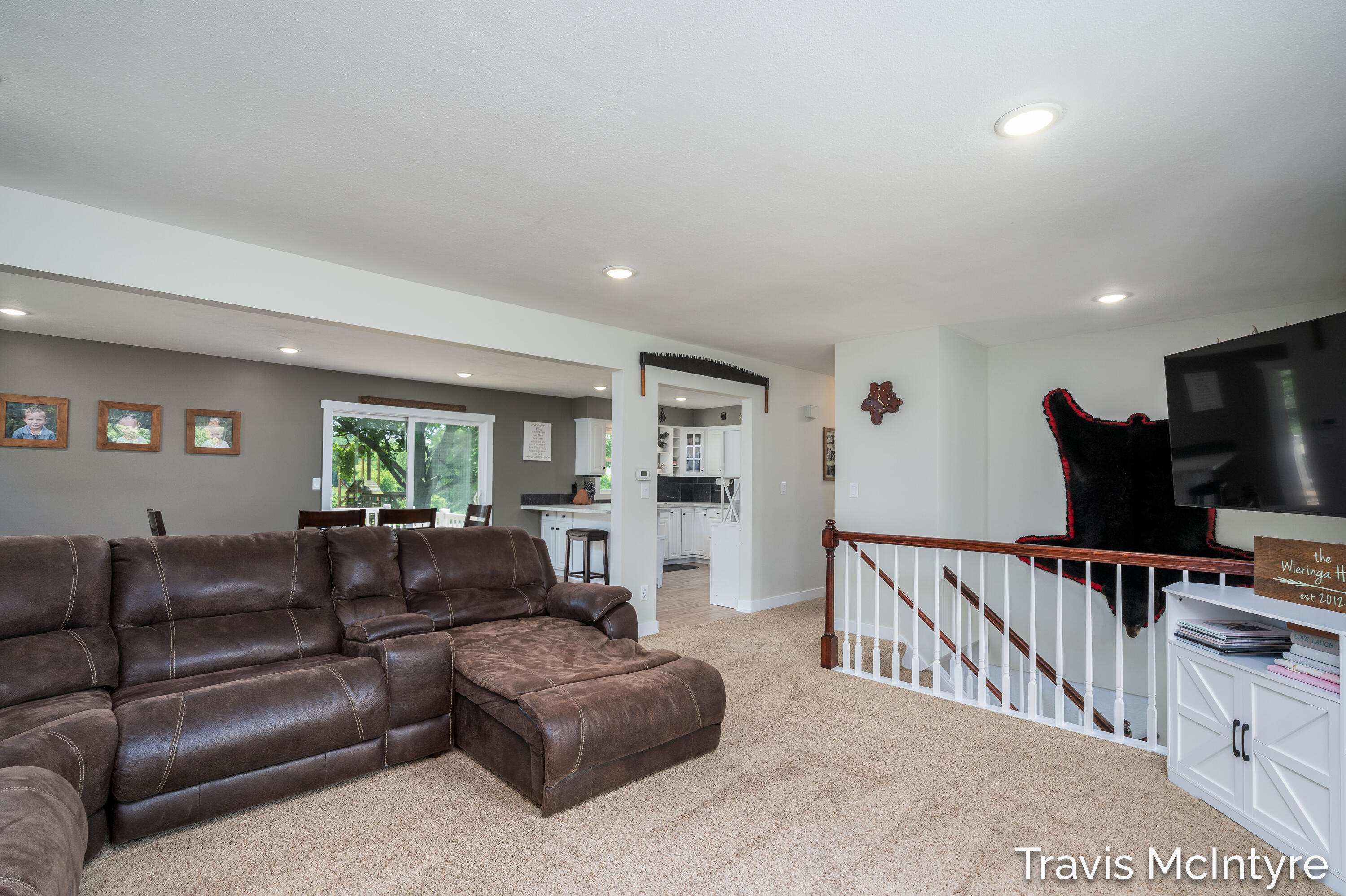 8022 Kraft Avenue SE