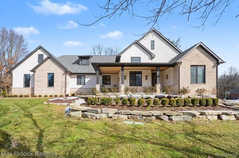 668 Pinery Boulevard Orion Charter Township MI 48362