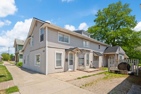 Photo of 422 N Main Street, Watervliet City, MI 49098 (MLS # 69026026362)