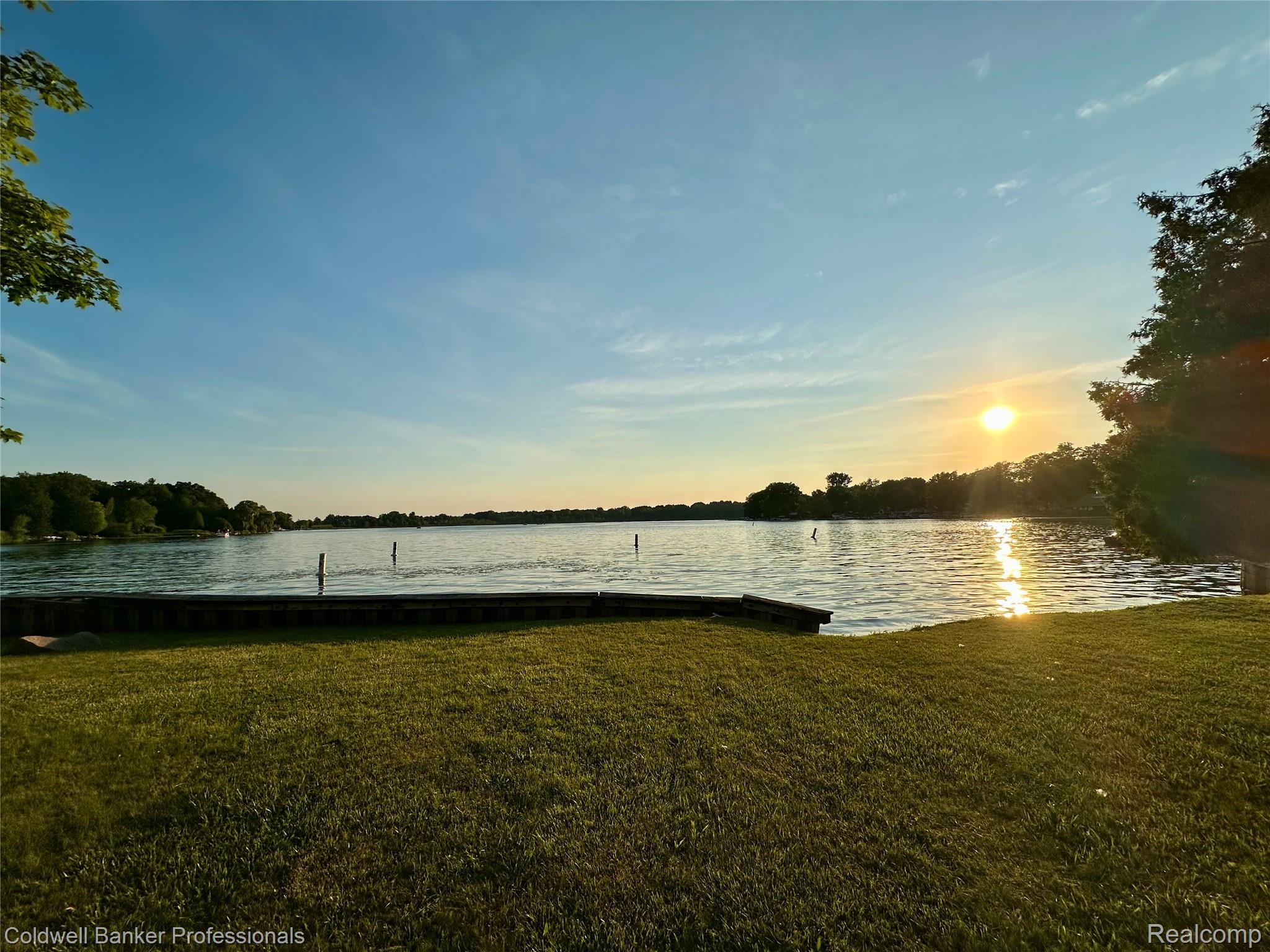 975 Boshaw Drive