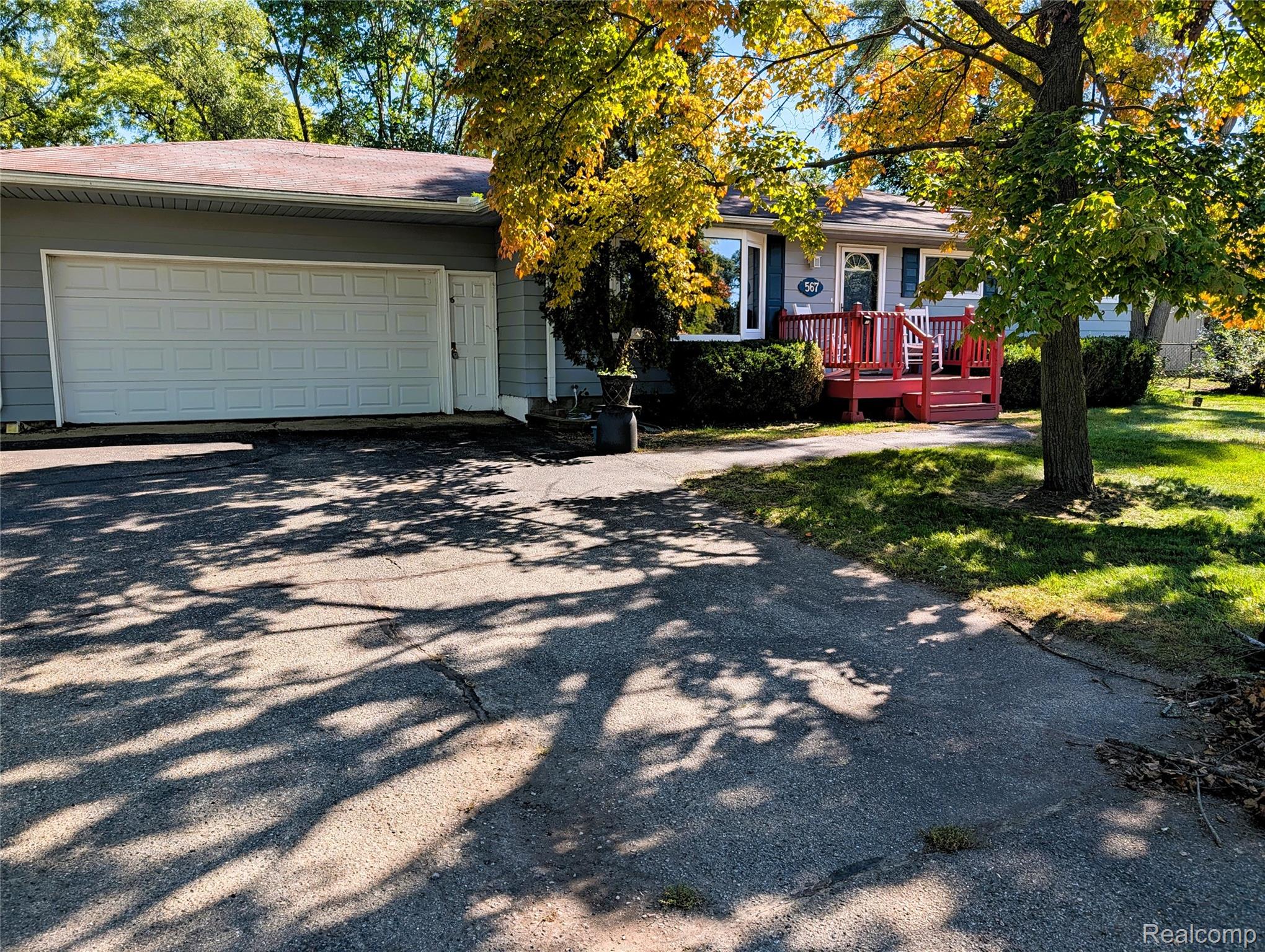 567 Pine Tree Road