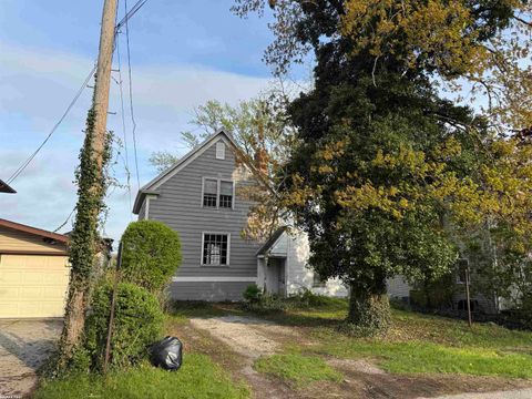 204 Saint Clair River Dr Drive Algonac City St Clair MI 48001