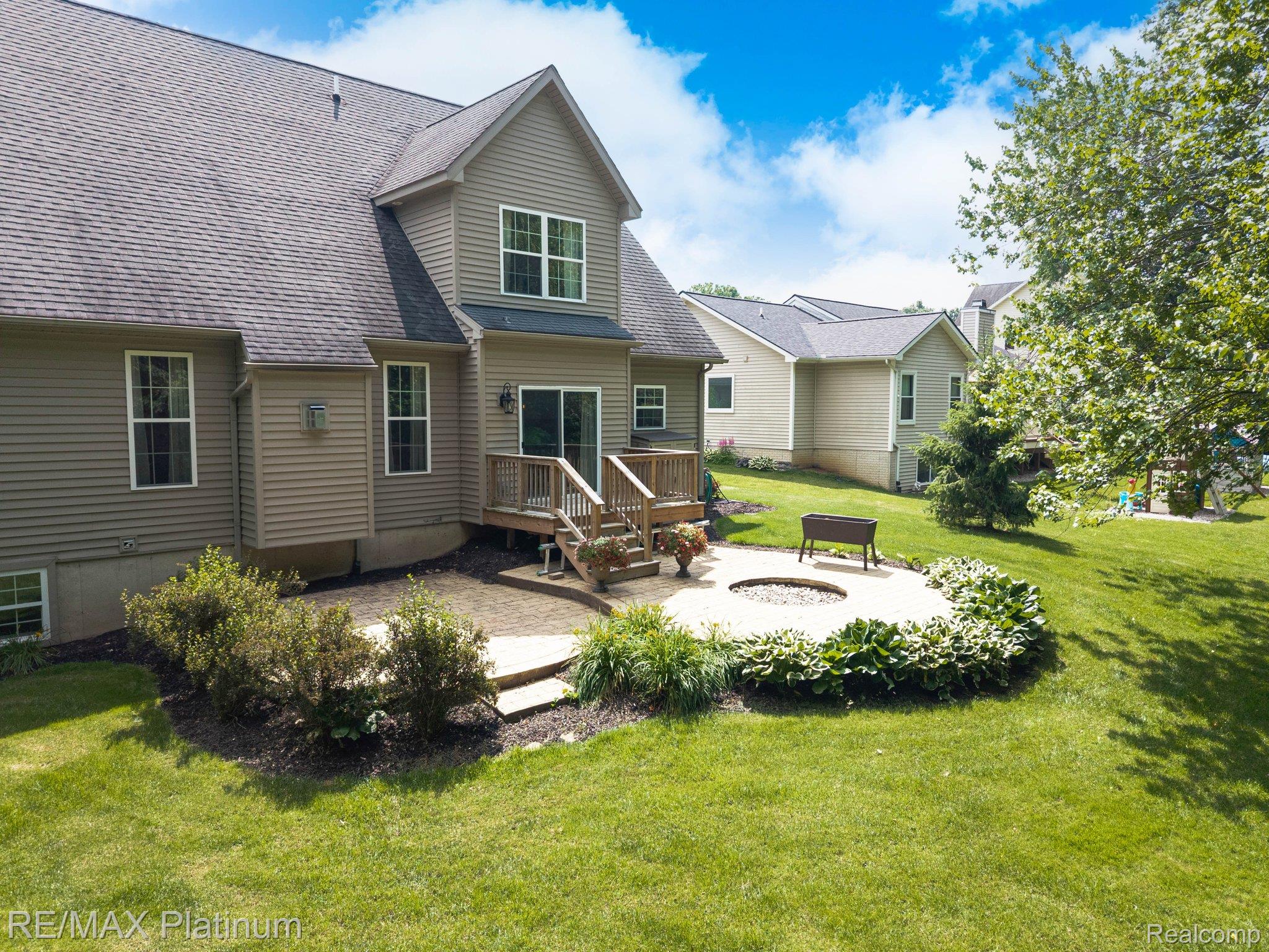 182 Fairhill Way