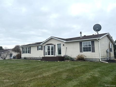 2652 Murphy Lake Rd Rich Township MI 48760