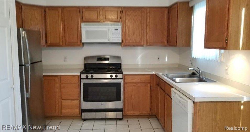185 COOLIDGE Road