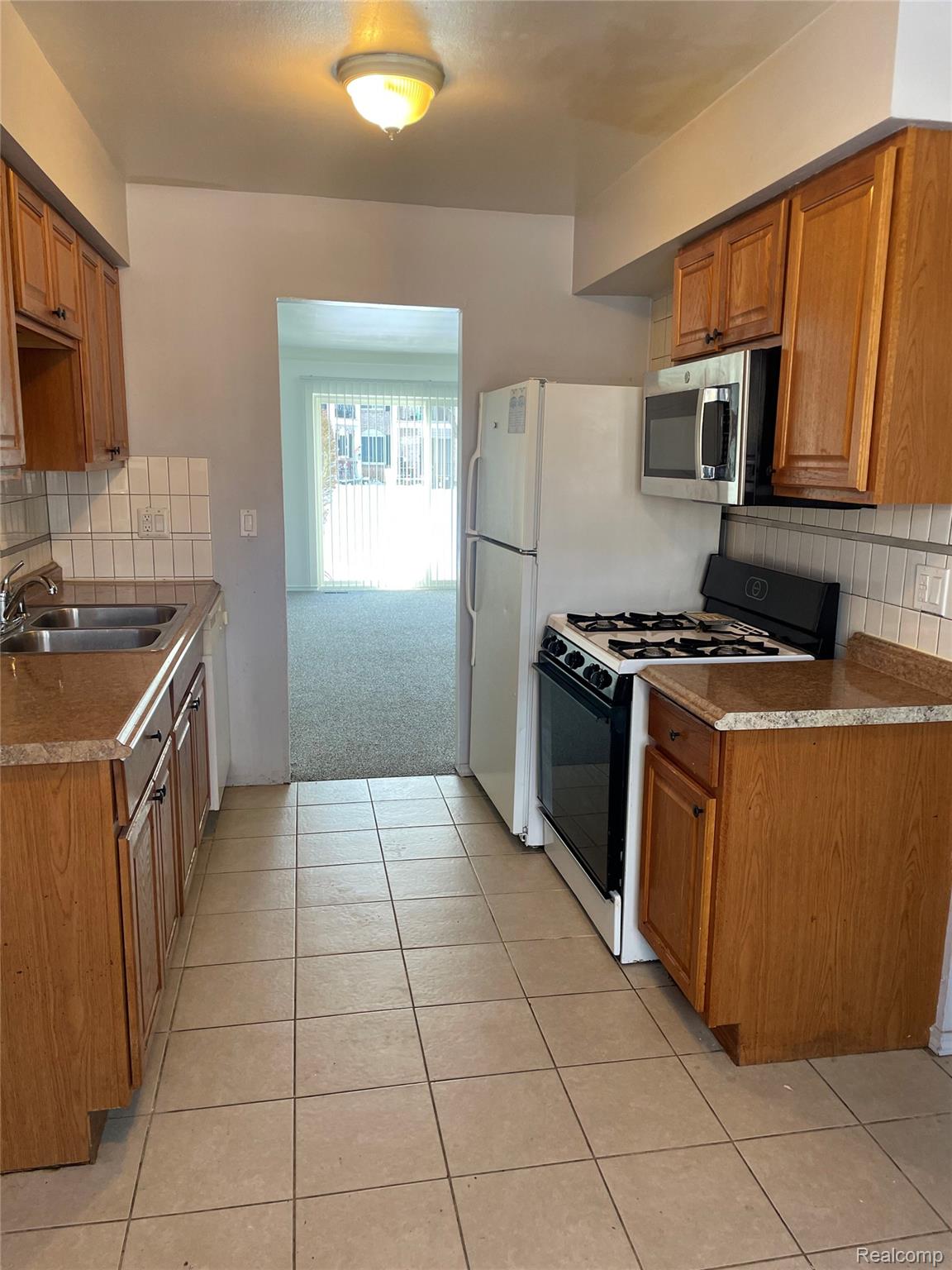 13958 Champagne Drive