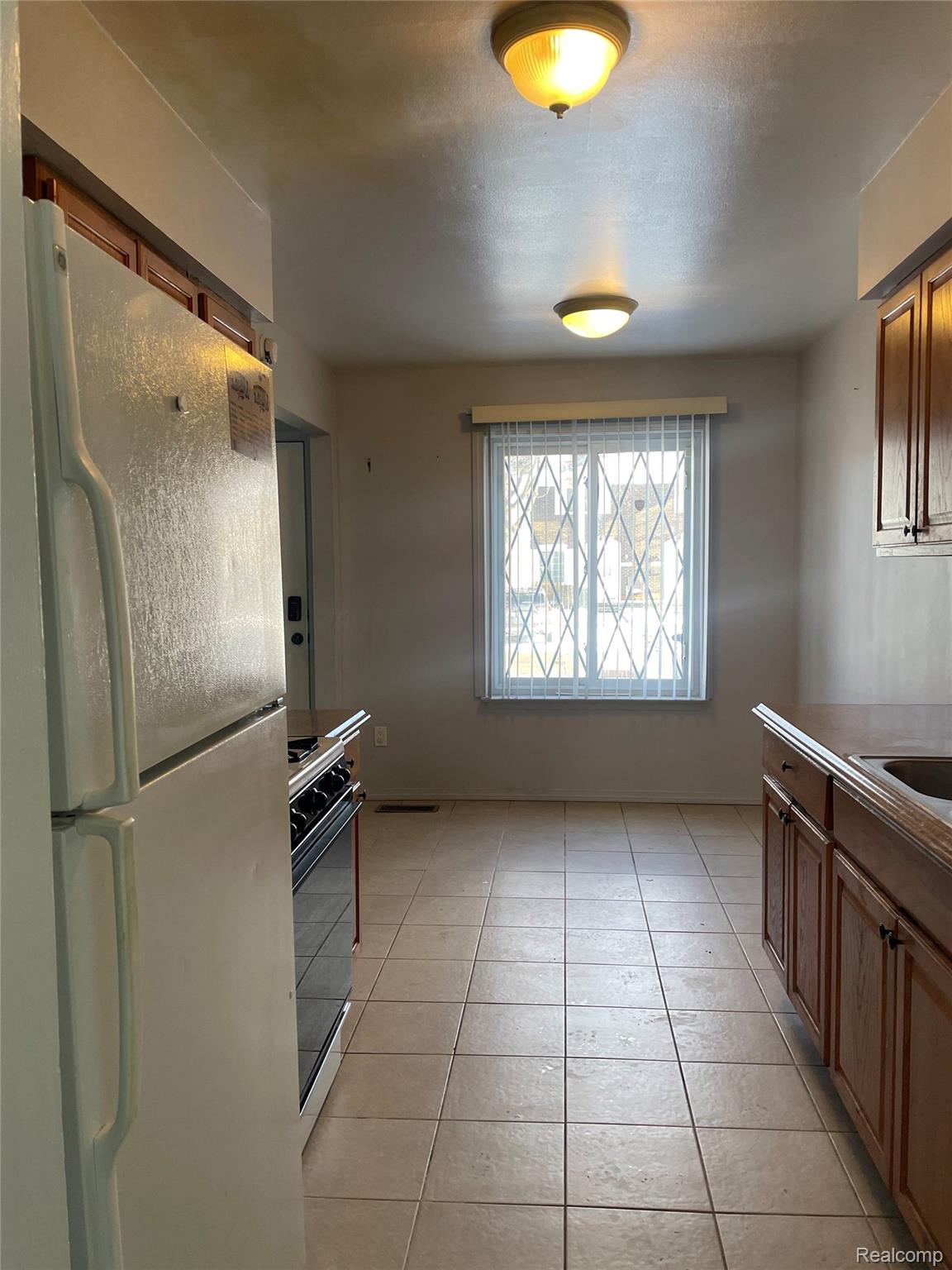 13958 Champagne Drive