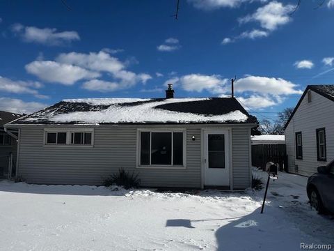 17358 Reed Street Melvindale City MI 48122