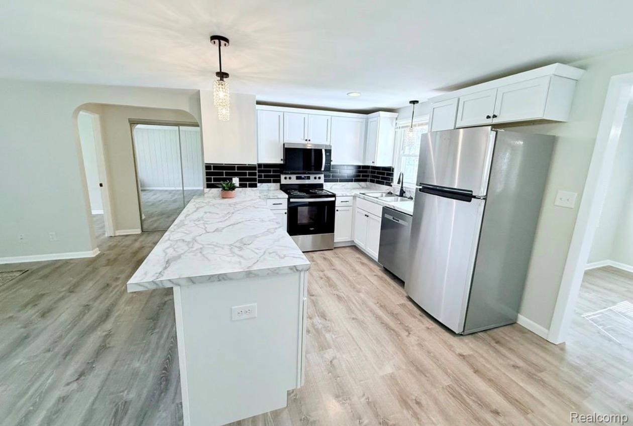 2085 Kellogg Dr