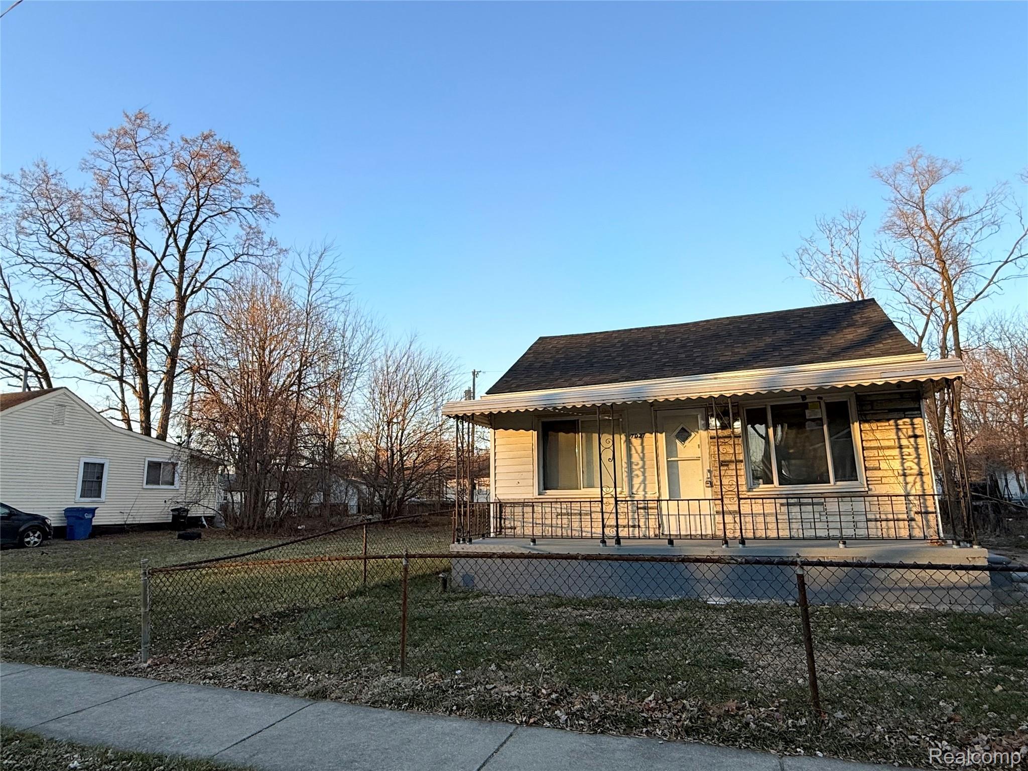 7027 Chalmers Avenue