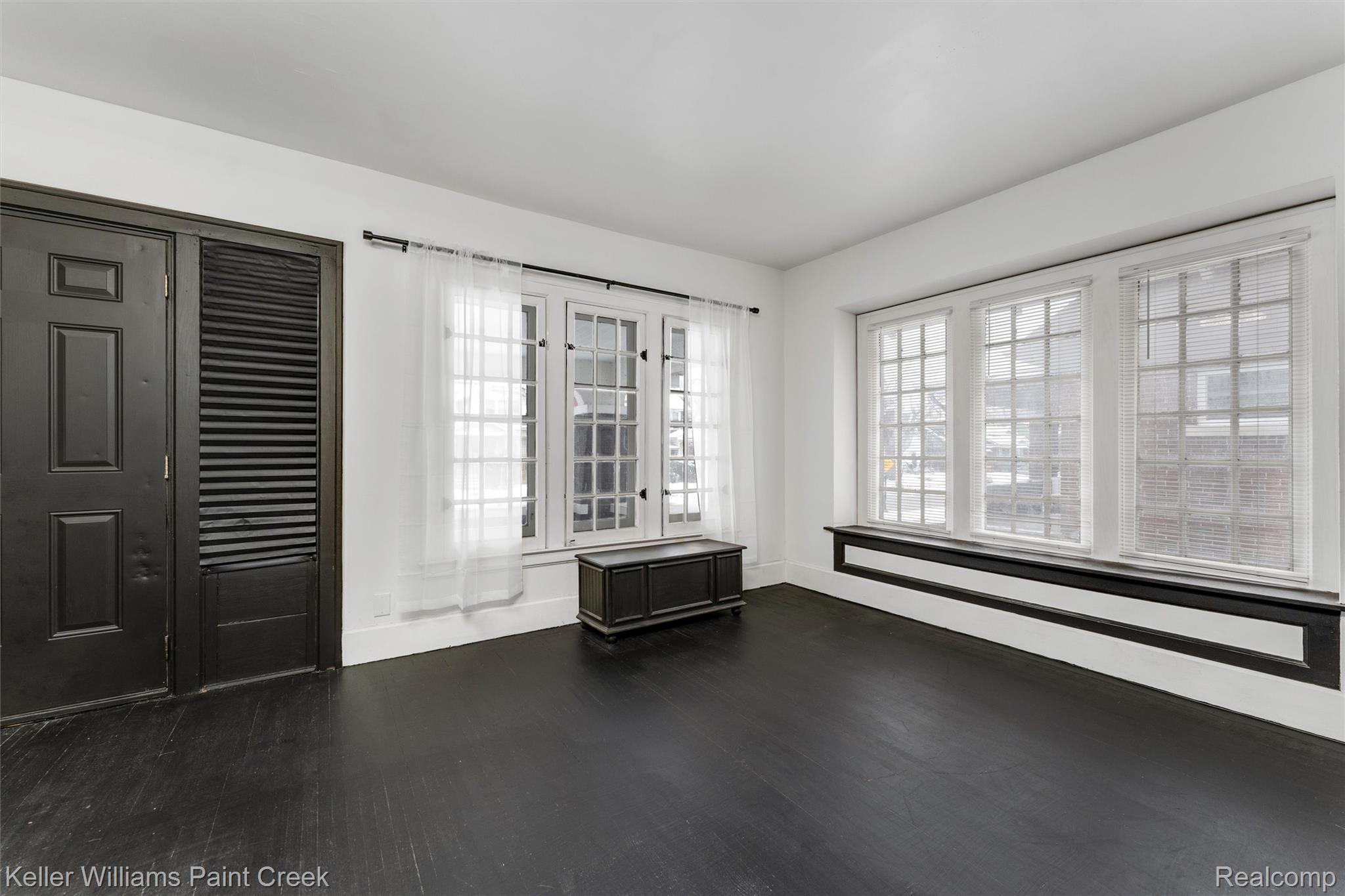 13335 Strathmoor Street