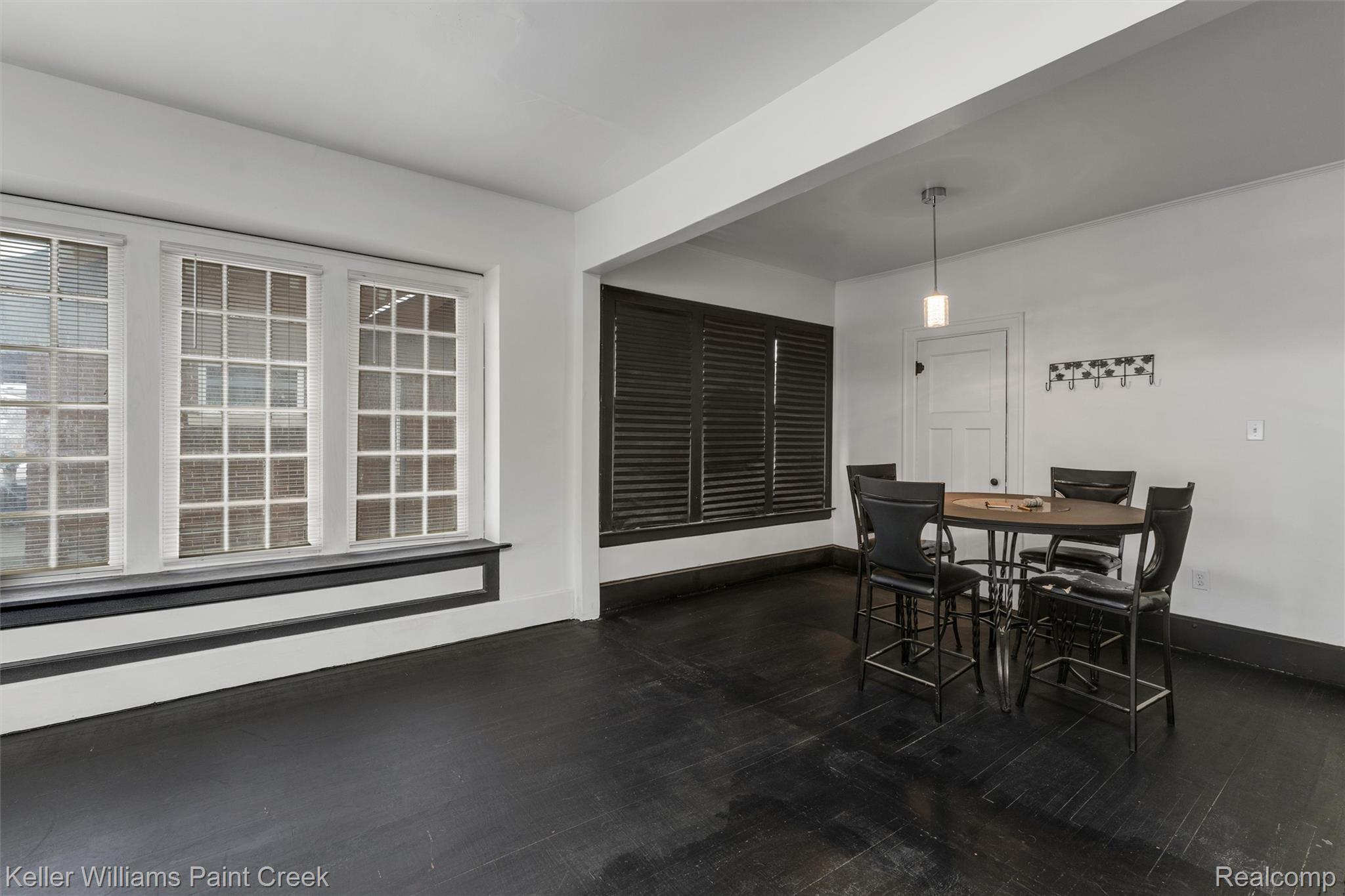 13335 Strathmoor Street