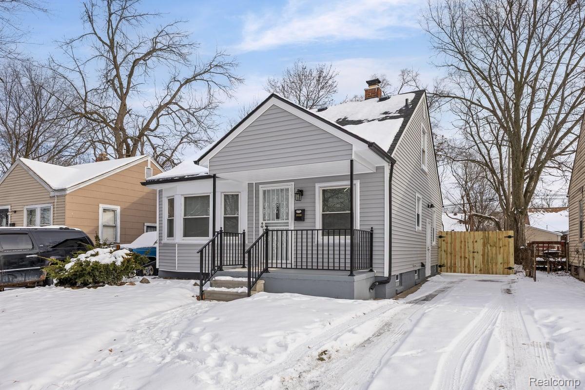 19320 Grandville Avenue