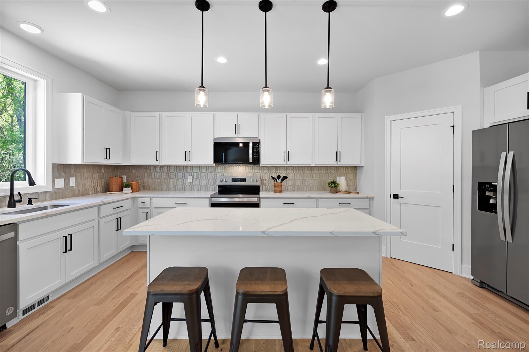4261 Link Drive