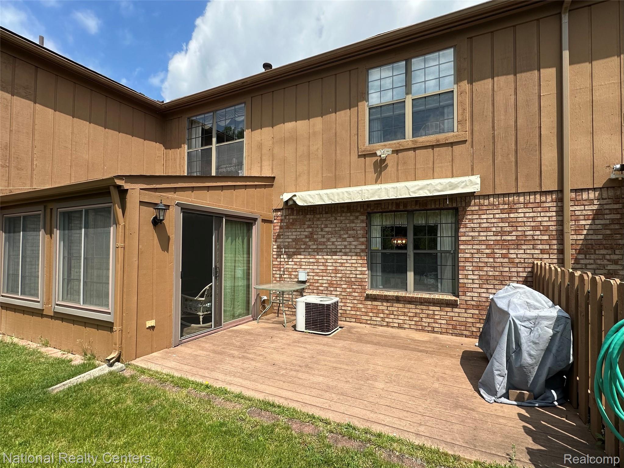 12104 Lexington Drive 3