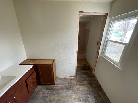 Tiny photo for 108 S Pine, St Louis City, MI 48880 (MLS # 79080066084)