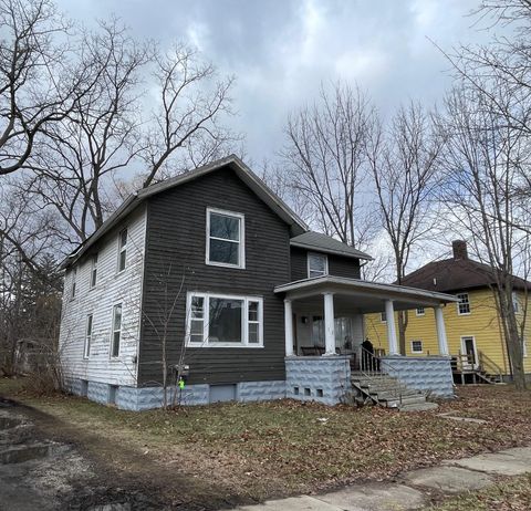 Tiny photo for 108 S Pine, St Louis City, MI 48880 (MLS # 79080066084)