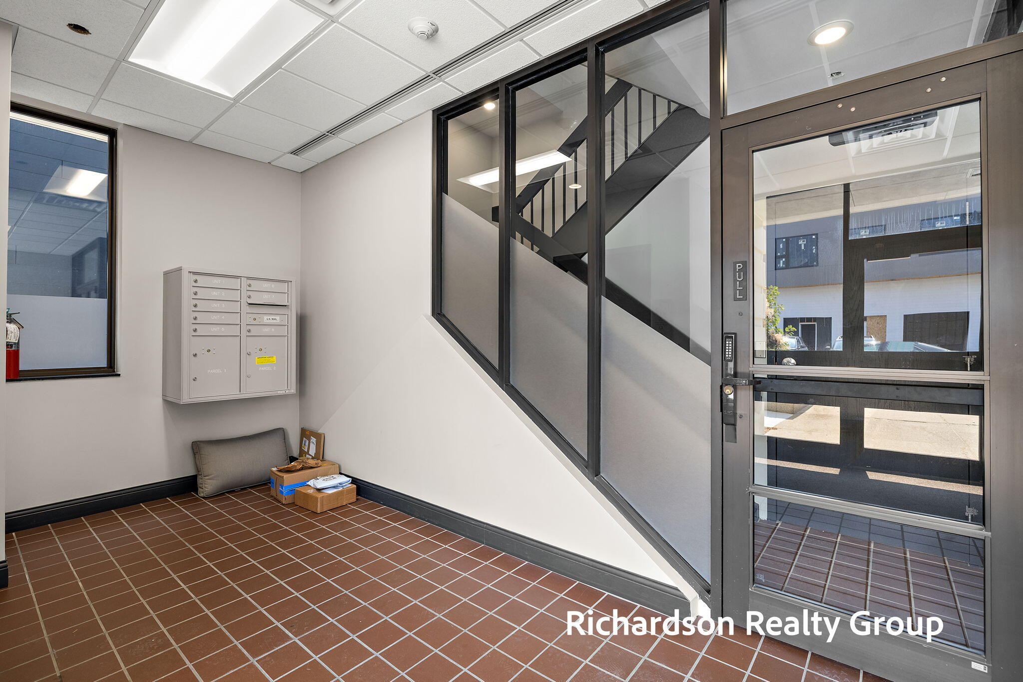 300 Washington Avenue 8