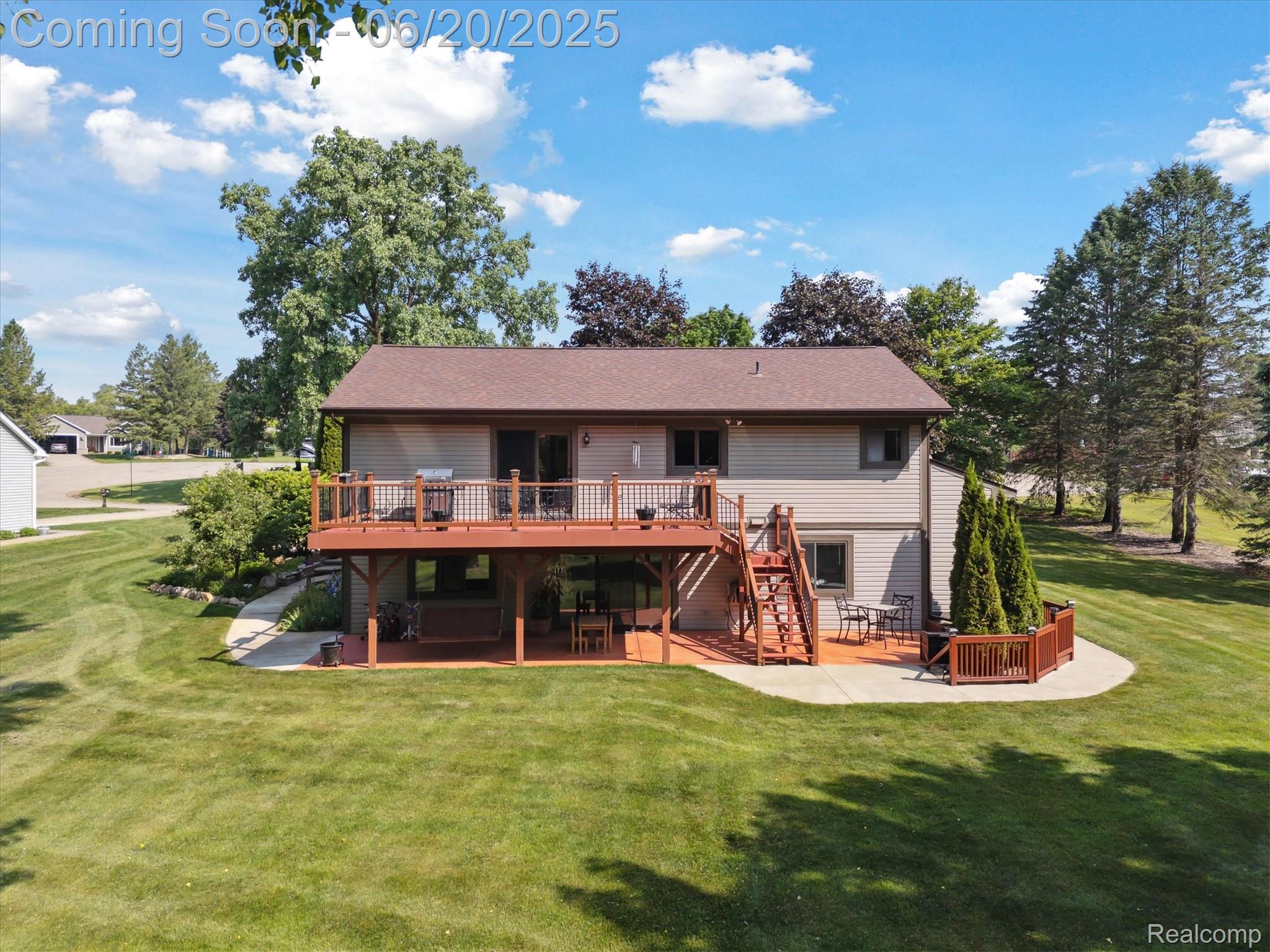 2386 Sherlock Trail