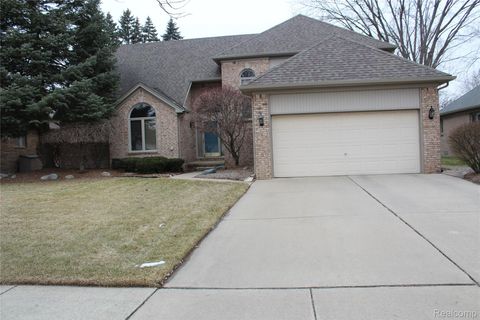 40131 Cucci Drive Sterling Heights City MI 48313