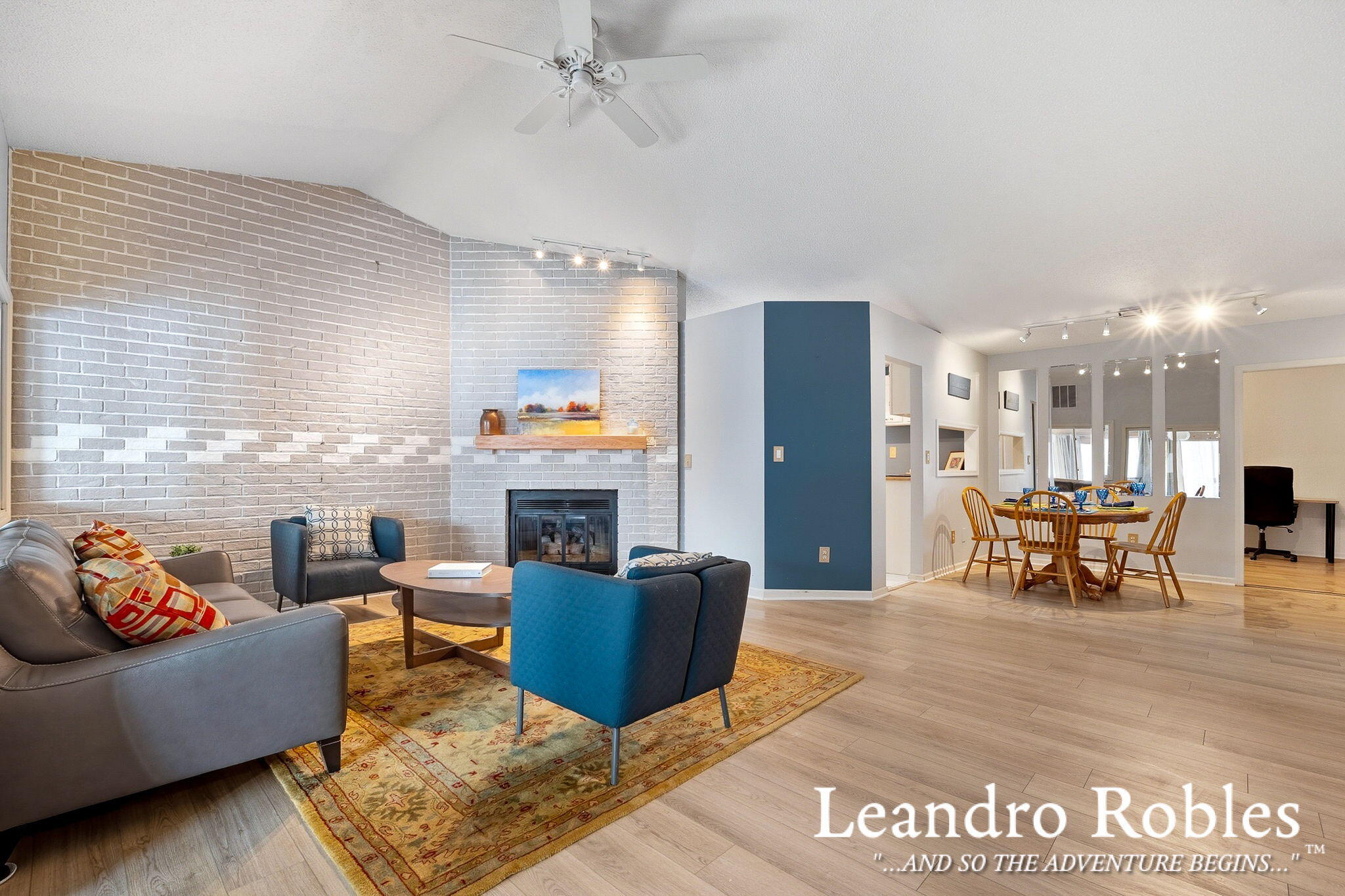 661 Twin Lakes Drive NE