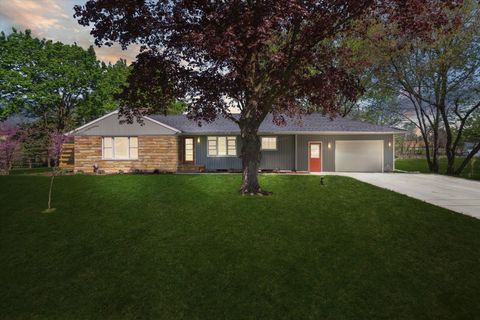 1431 E Oliver Street Caledonia Charter Township Shiawassee MI 48867