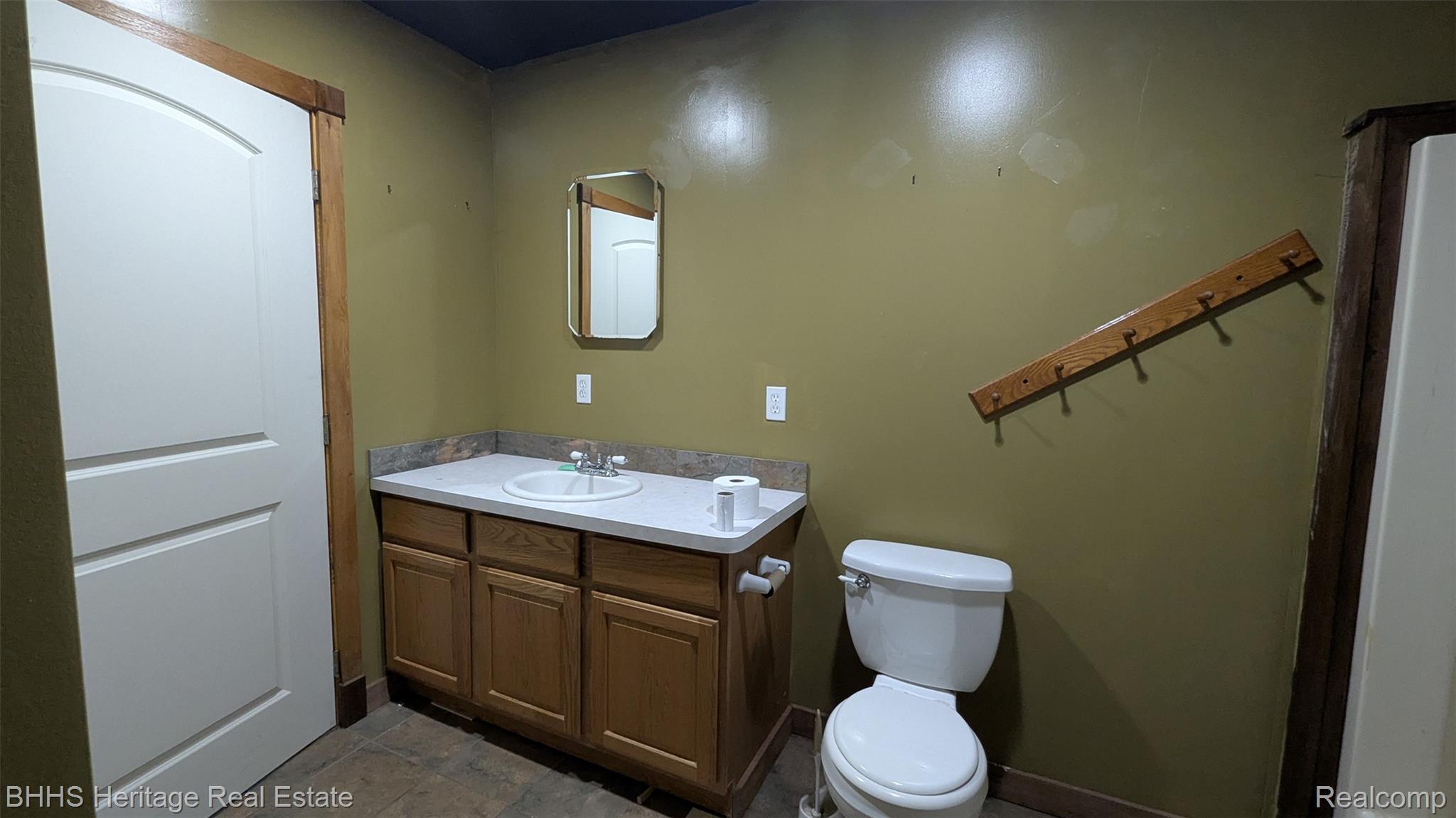 Howell City, Michigan 48843, United States, 3 Bedrooms Bedrooms, ,2 BathroomsBathrooms,Residential,Active,161378