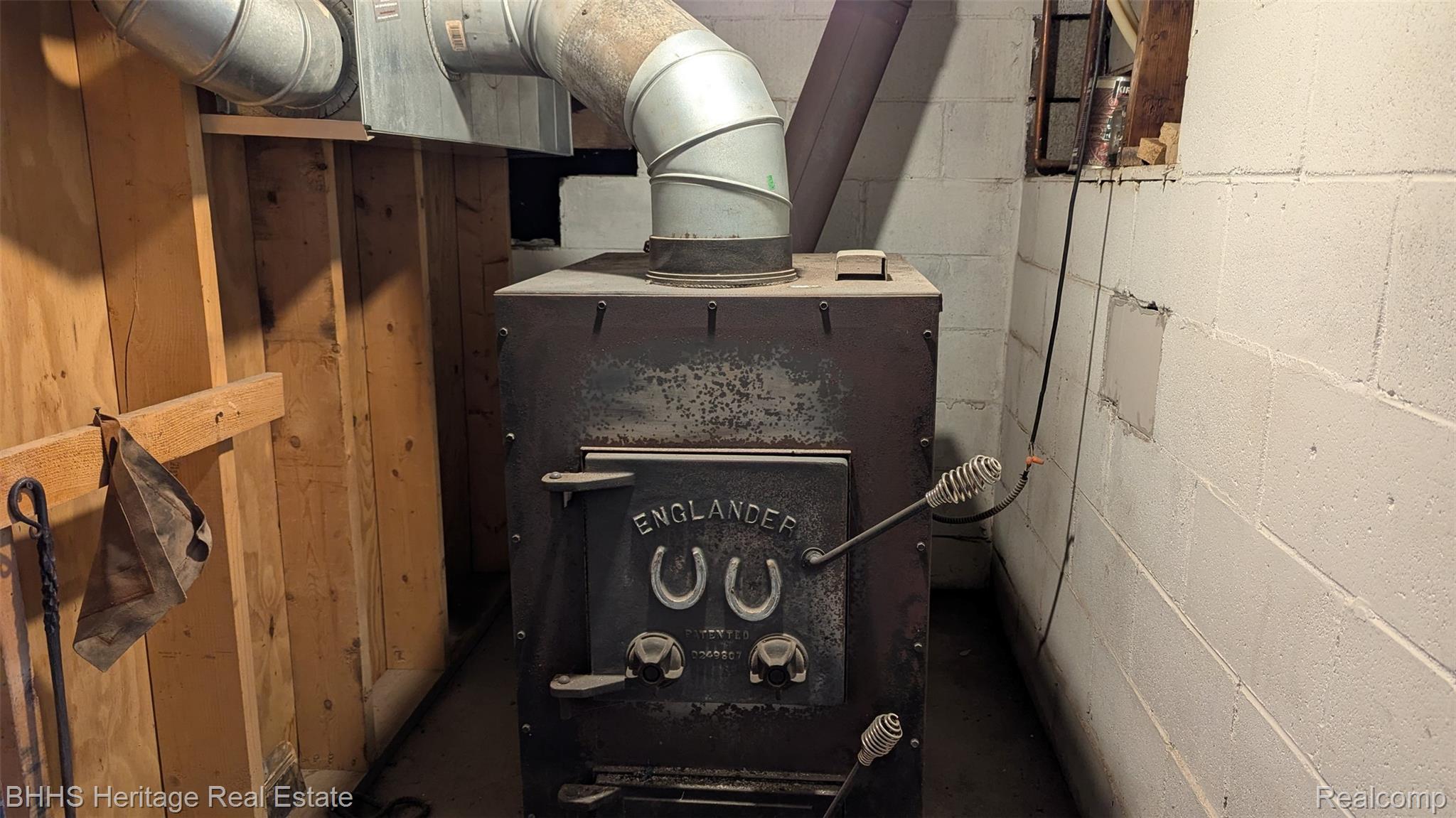 Howell City, Michigan 48843, United States, 3 Bedrooms Bedrooms, ,2 BathroomsBathrooms,Residential,Active,161378