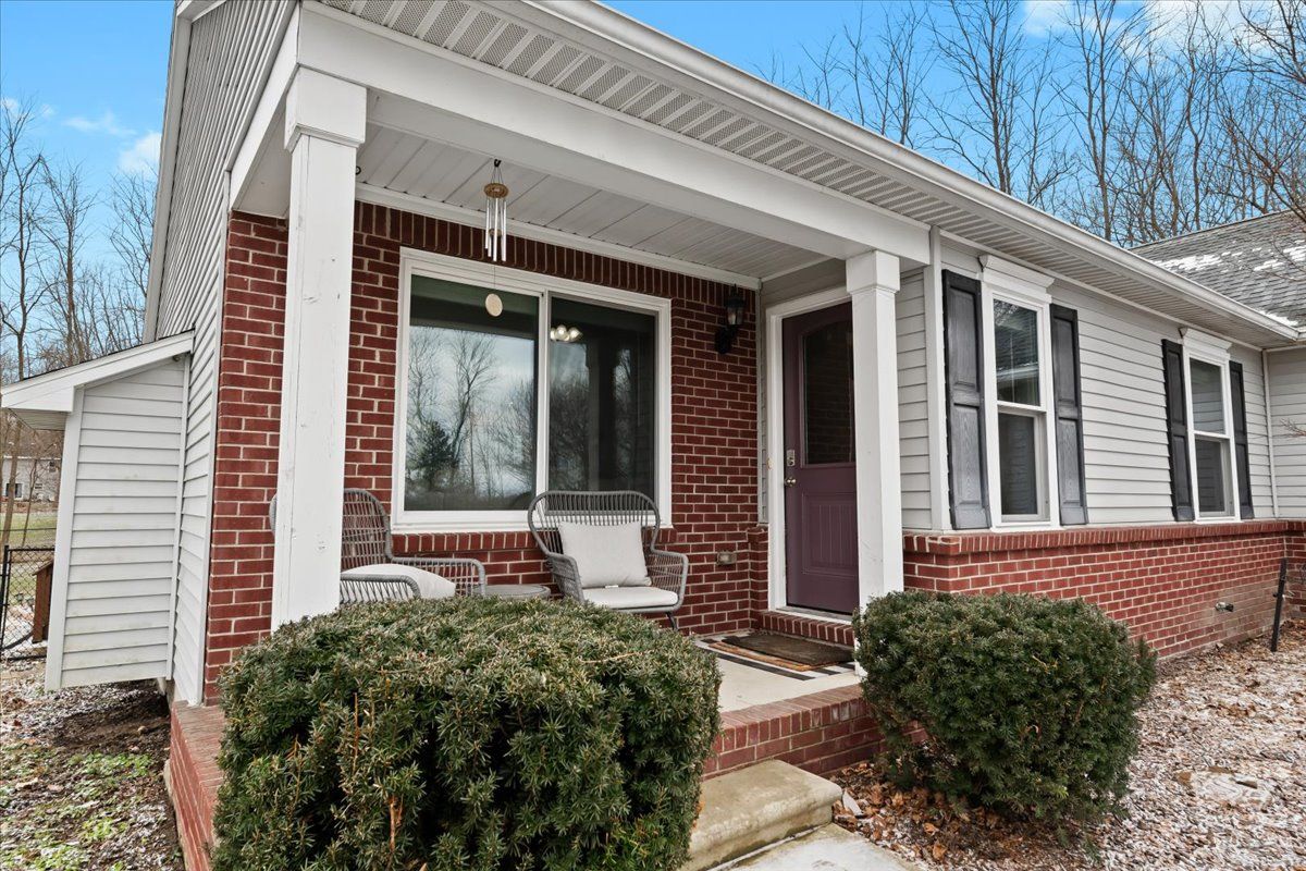 1540 Villa View Lane
