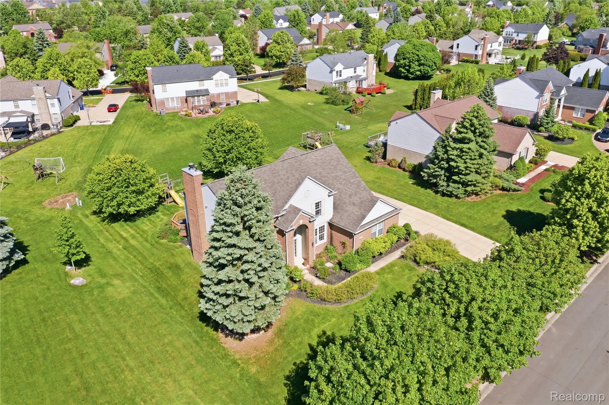 496 Pleasant Ridge Drive