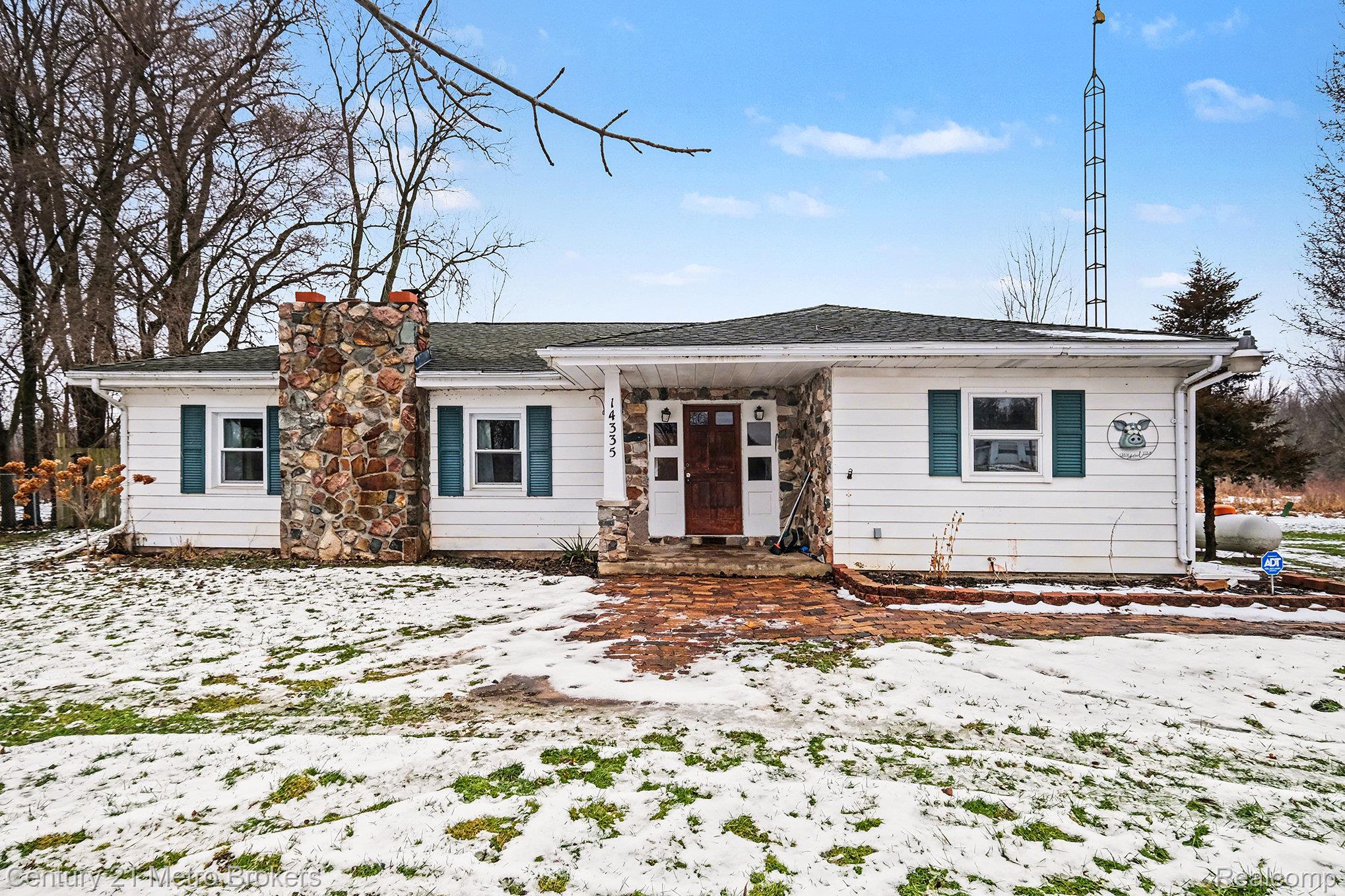 14335 N Genesee Road