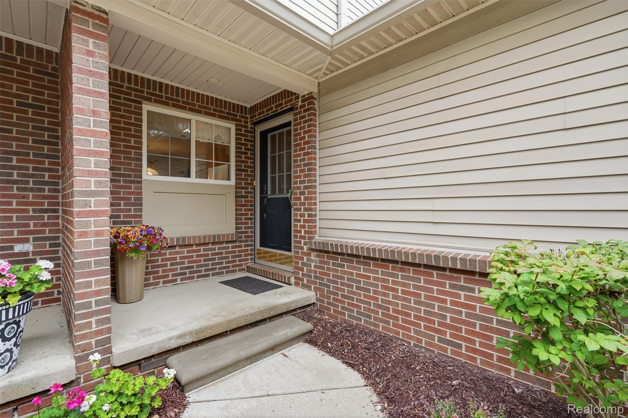 530 Newberry Lane