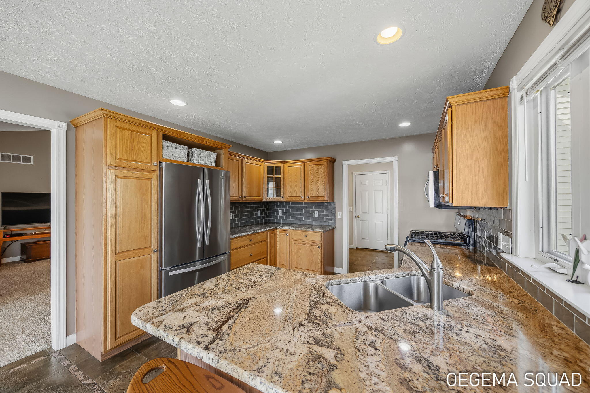 13066 Blueberry Lane