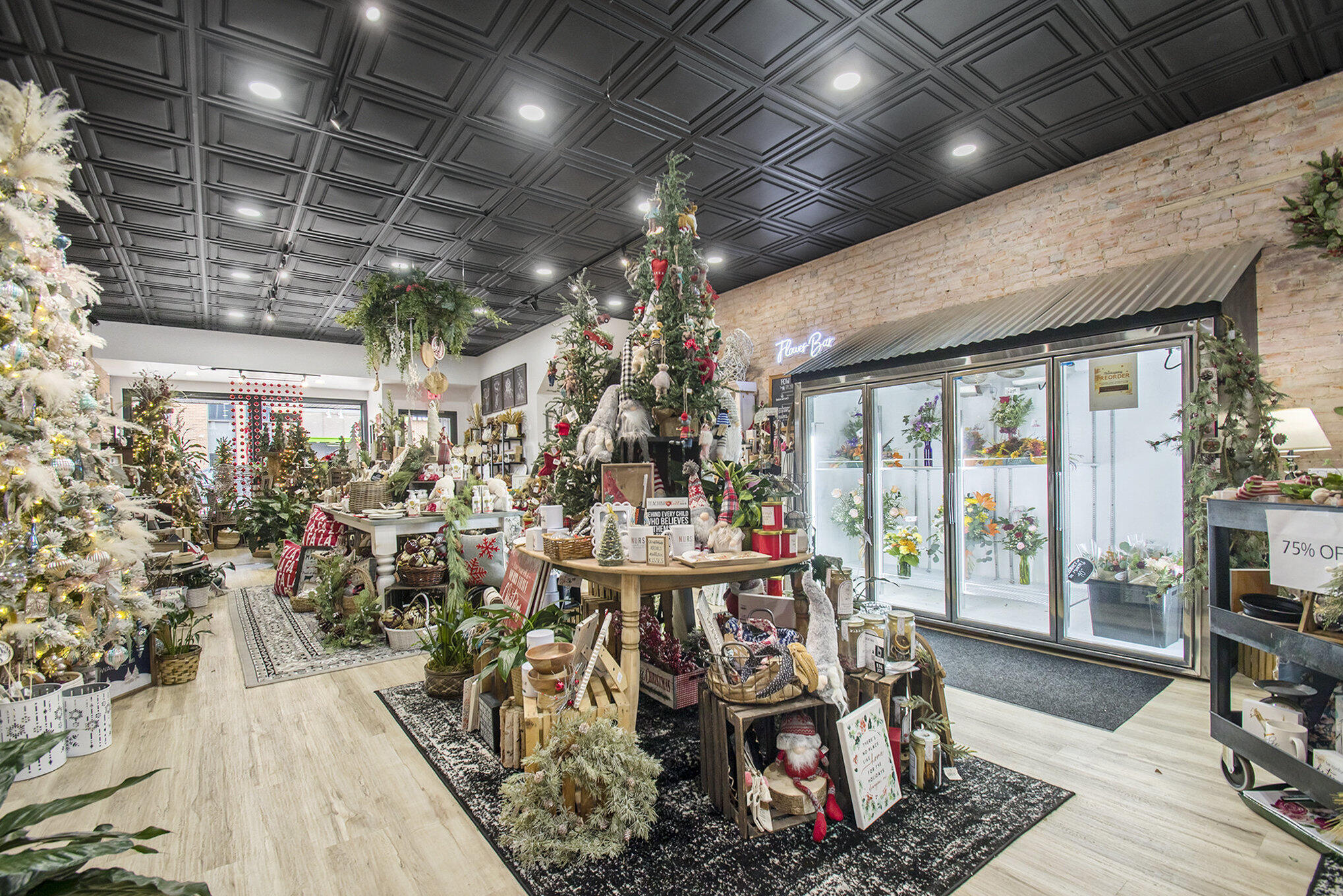 111 Commercial Street