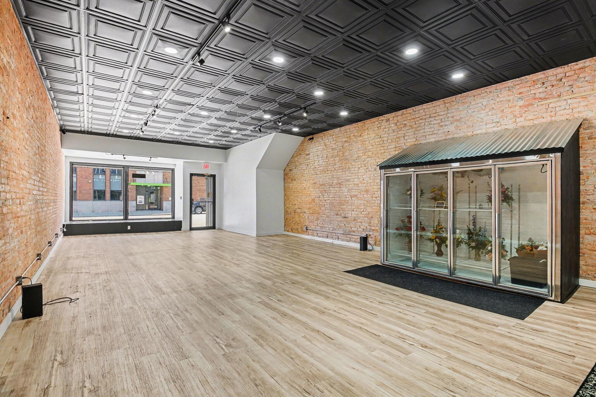 111 Commercial Street