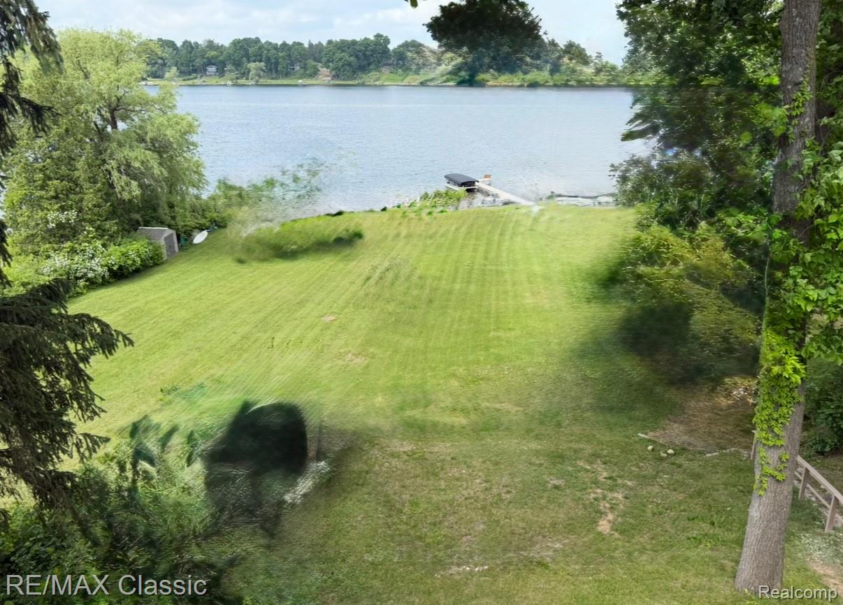 1420 Pettibone Lake Road