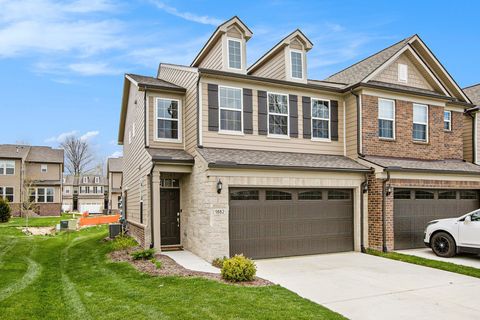 1882 ADDISON Circle Commerce Charter Township Oakland MI 48390