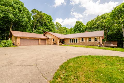 4047 Wildon Court Buchanan Township MI 49107