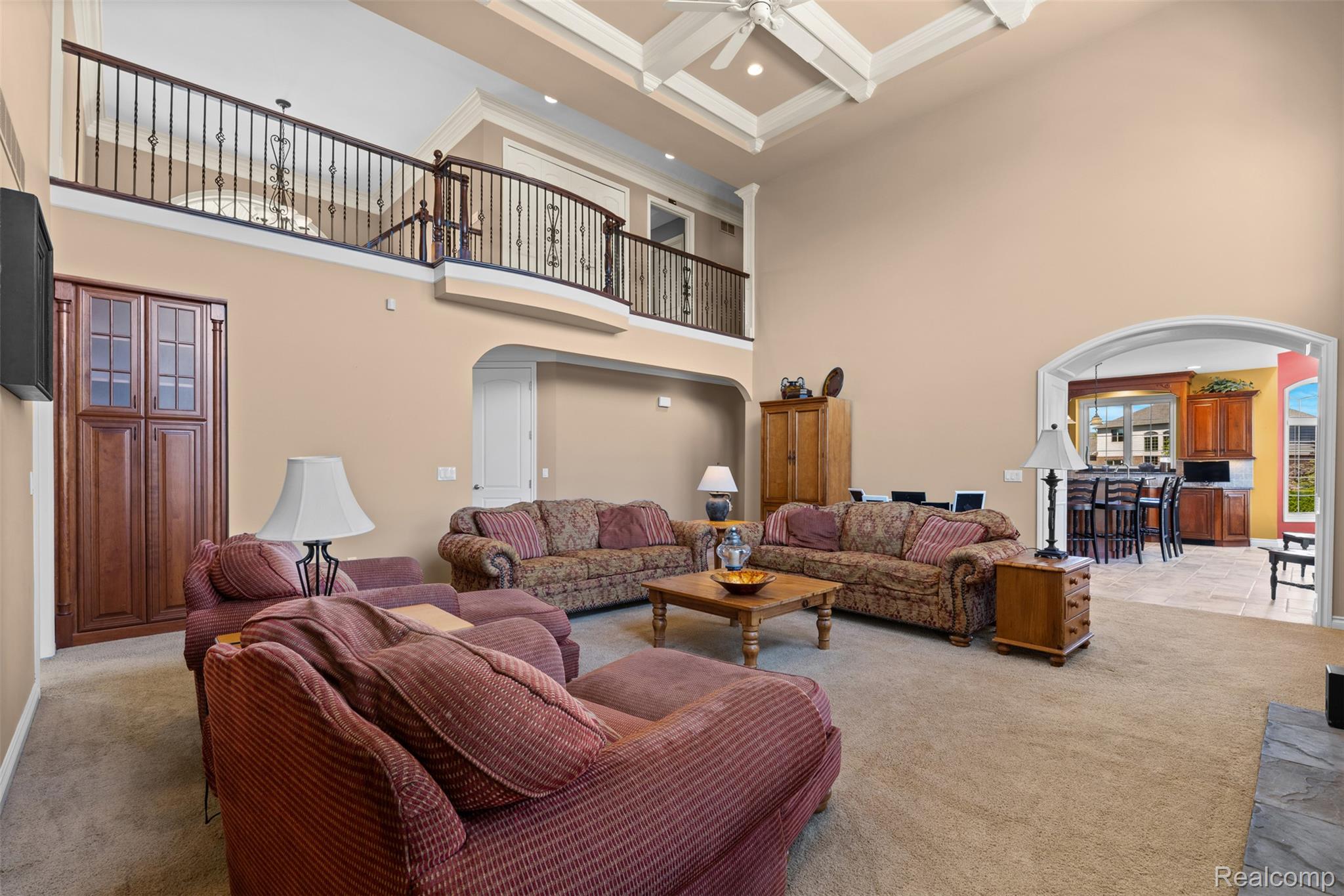 56074 Lario Court