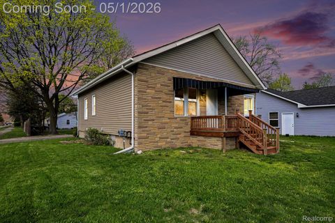 5200 HATCHERY Road Waterford Charter Township MI 48329