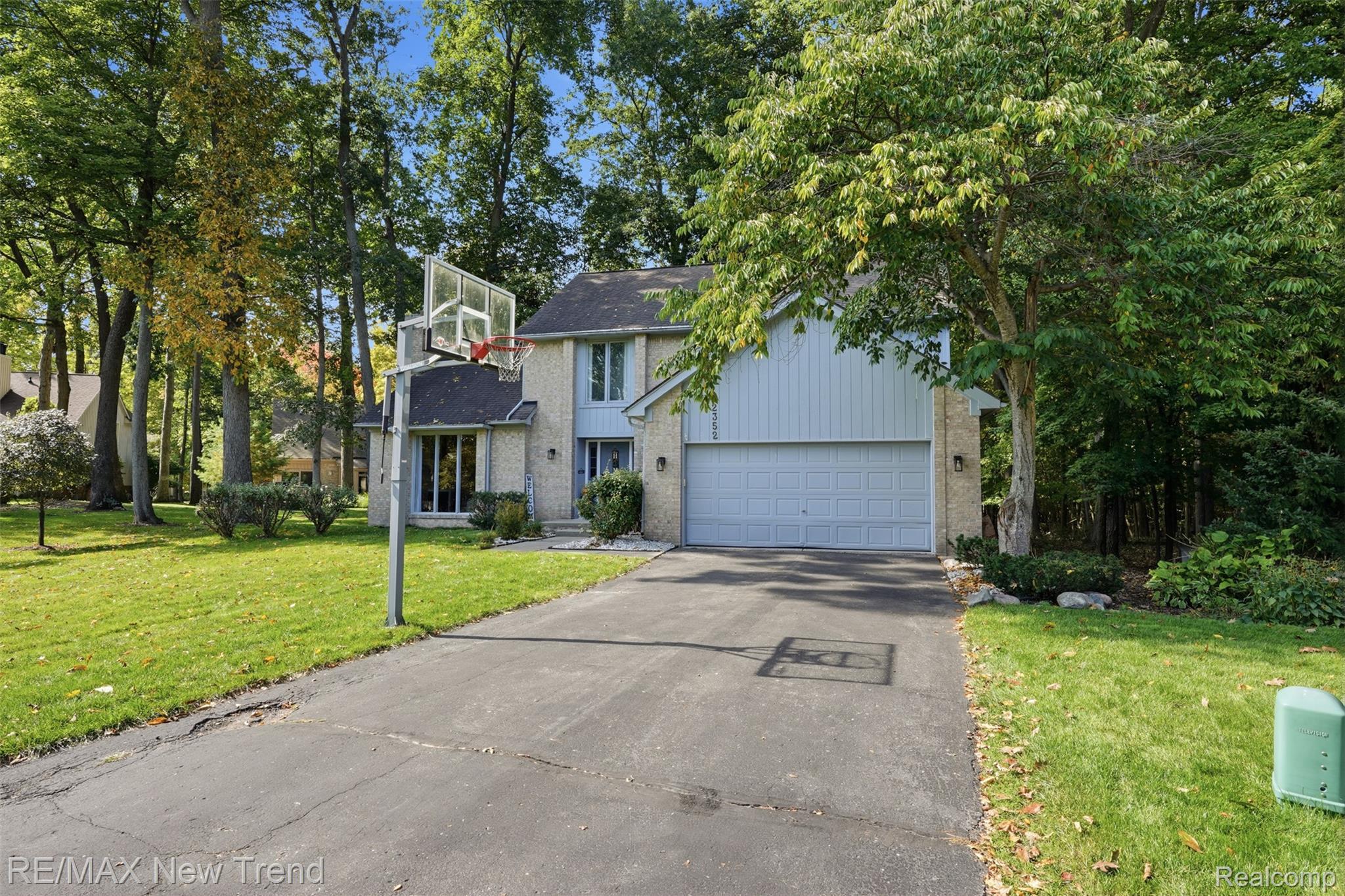 2352 Camron Court