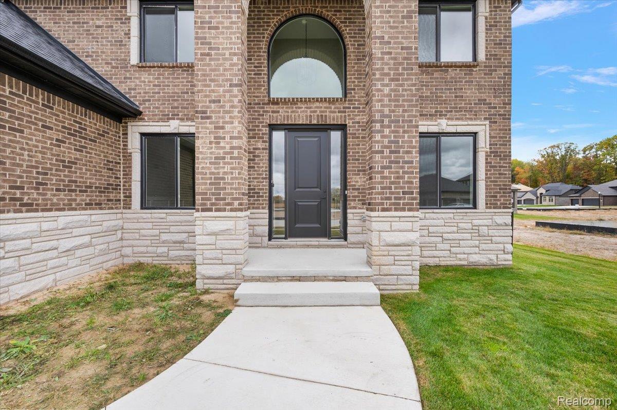24166 Sawgrass Drive