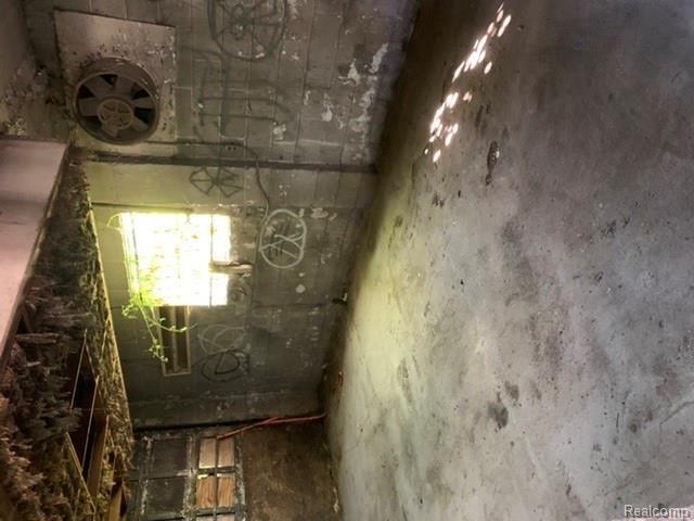 28805 CARLYSLE Street