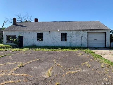 28805 CARLYSLE Street Inkster City MI 48141