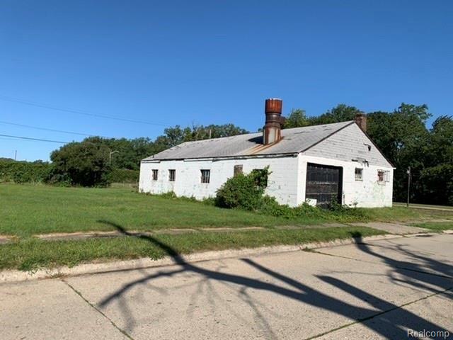 28805 CARLYSLE Street