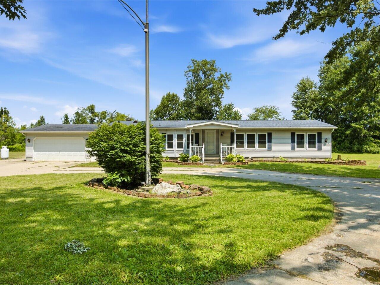 6940 Perry Road